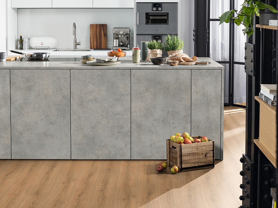EGGER Nature sense aqua classic 33 Dub padua medový EL2172