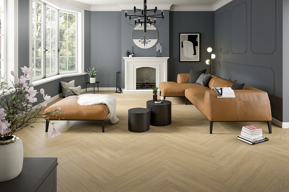 EGGER E-motion herringbone 32 Dub casella přírodní EL2152