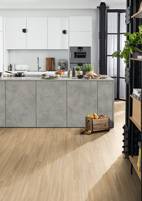 EGGER E-motion aqua 32 Dub soria přírodní EL2064