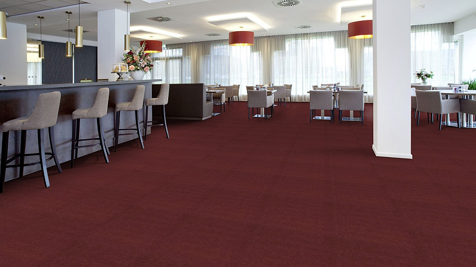 FORBO Flotex Colour Metro berry S246017