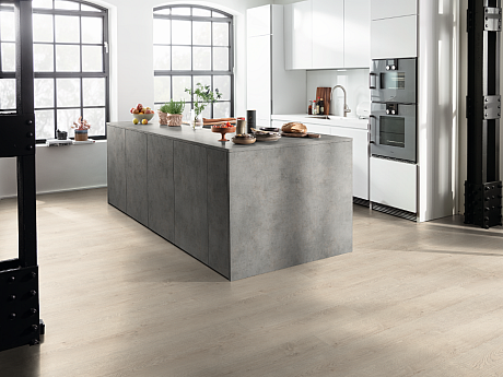 EGGER E-motion aqua 32 Dub newbury bílý EL2034